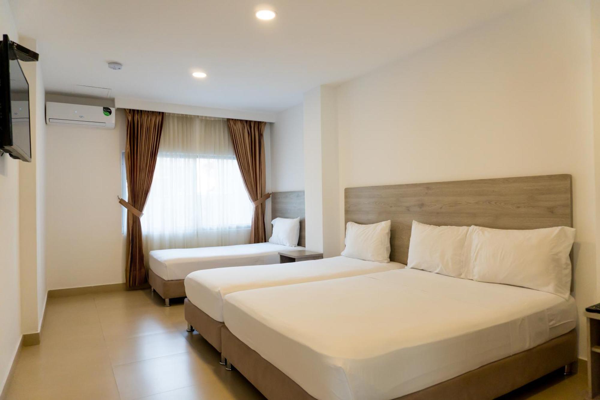 Hotel Zamay Plus Санта Марта Екстериор снимка