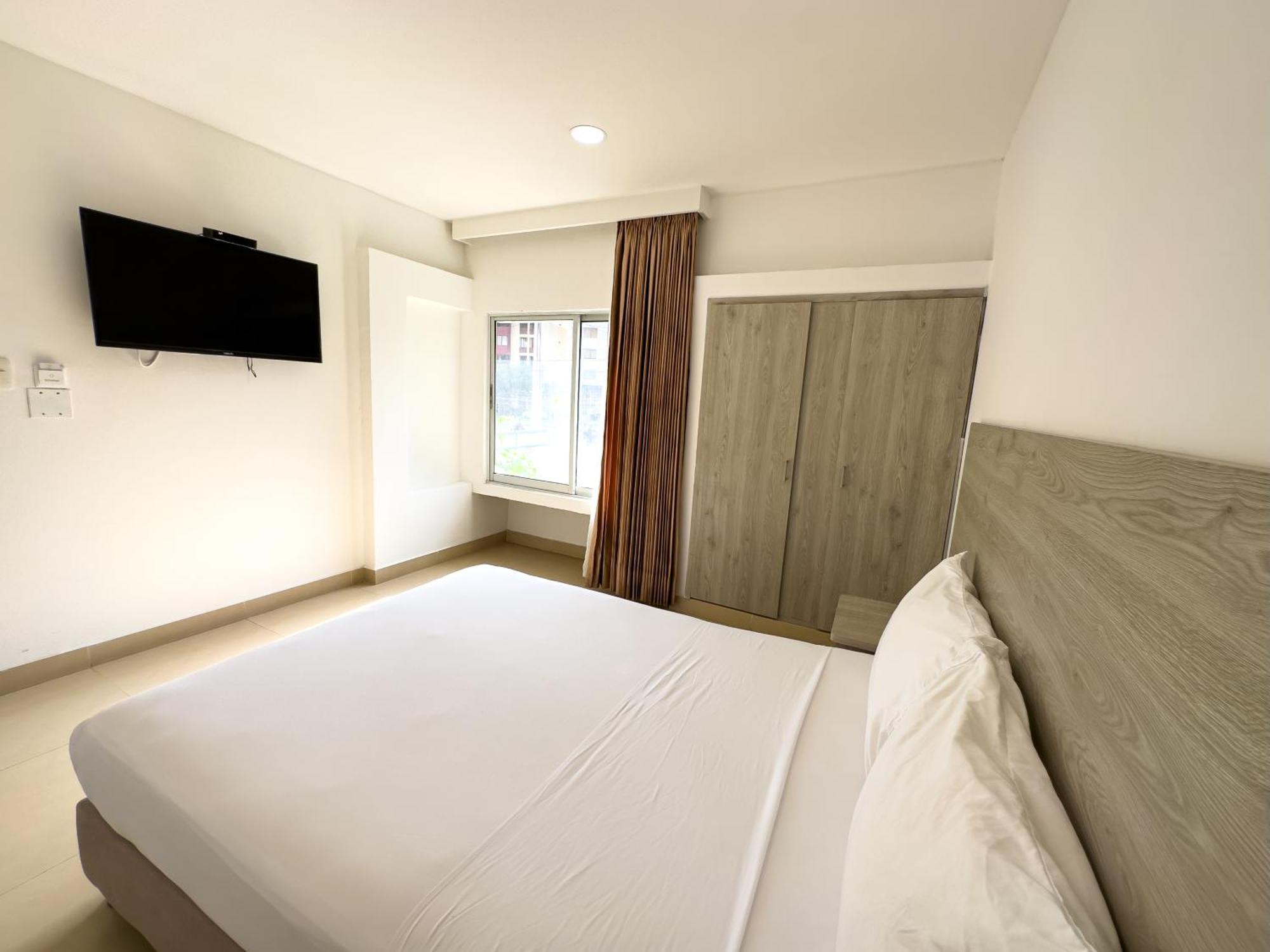 Hotel Zamay Plus Санта Марта Екстериор снимка