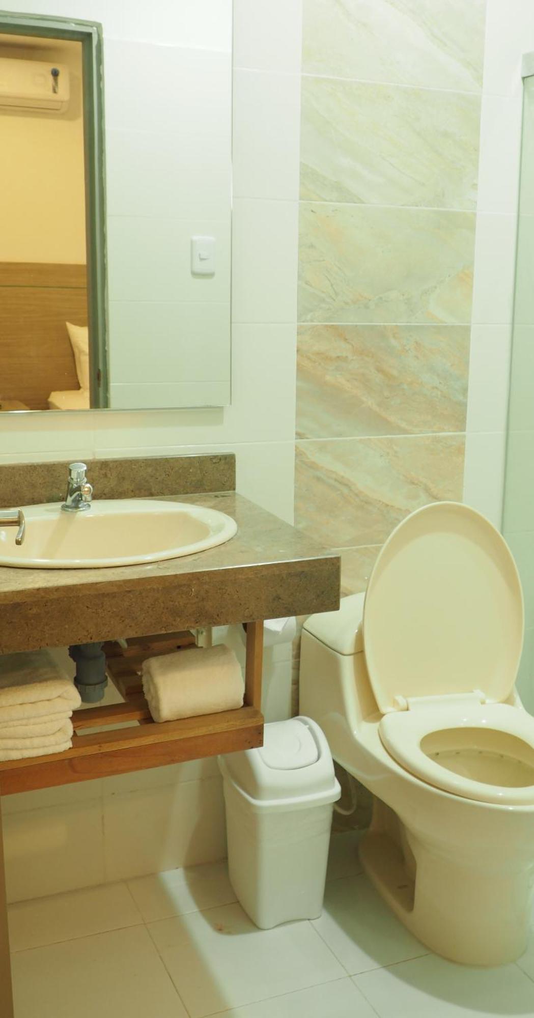 Hotel Zamay Plus Санта Марта Екстериор снимка